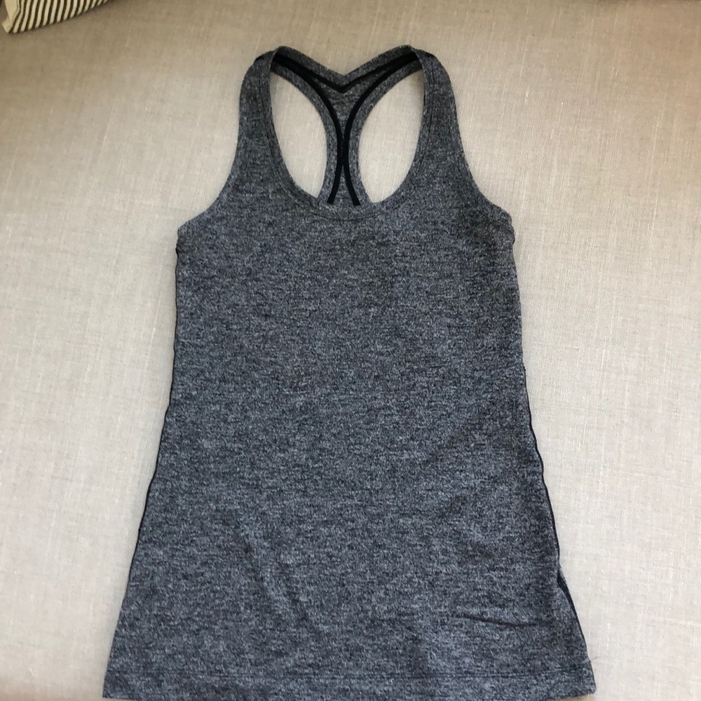 Lululemon tank